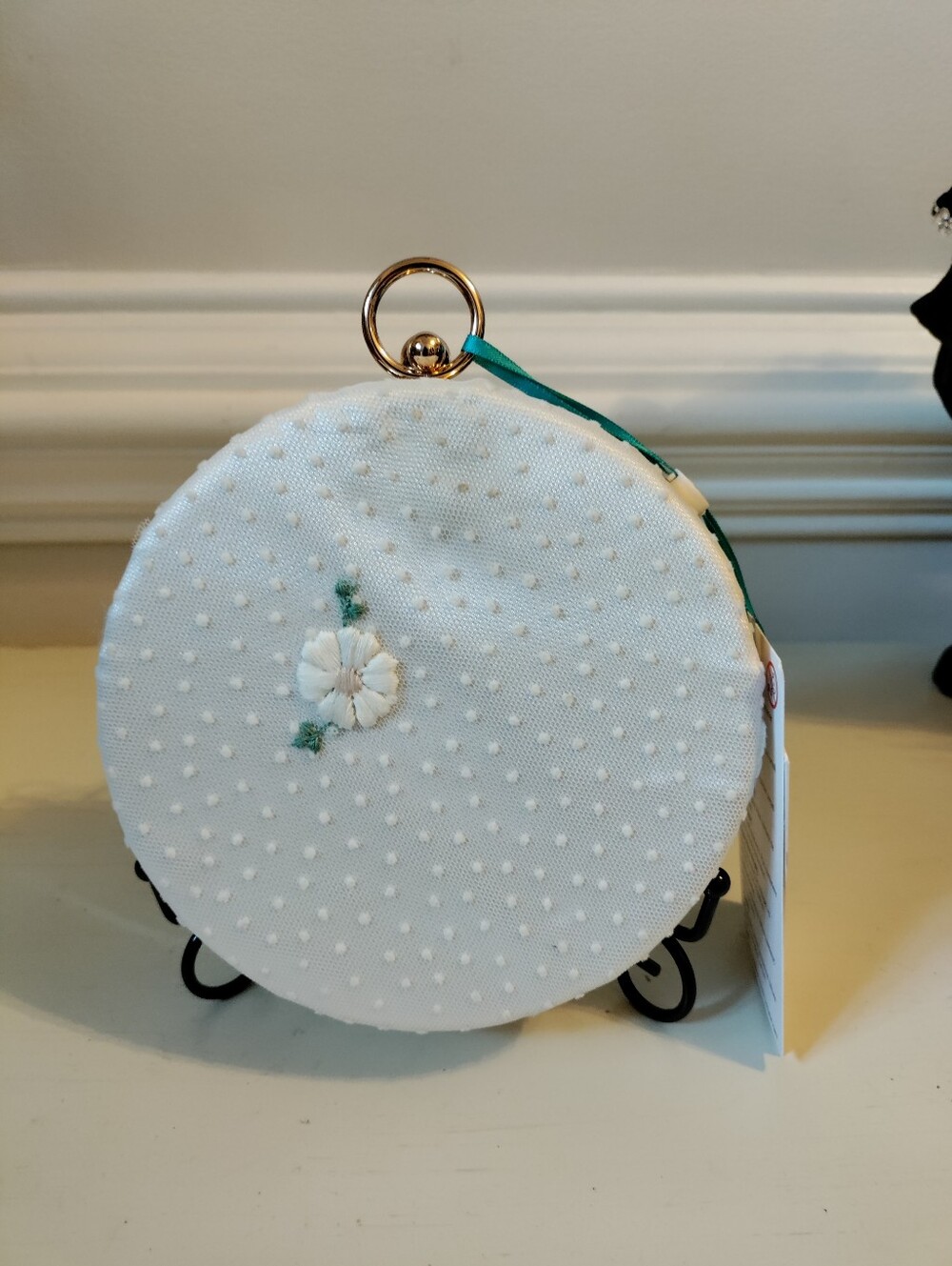 Abel & Lula Girls White Round Floral Clutch Purse 6" NWT Gold Chain